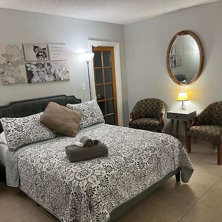 Amazing & Cozy Duplex Near Zoo Miami ! Villa Exterior photo