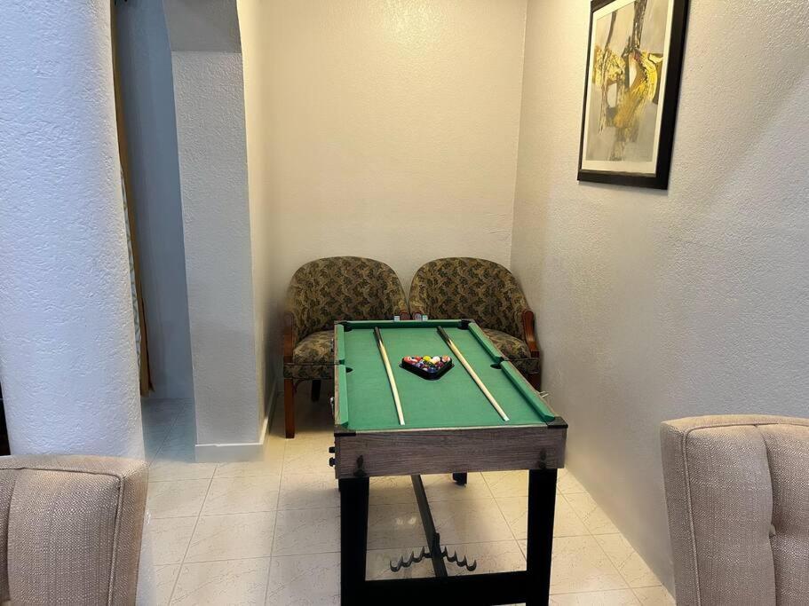 Amazing & Cozy Duplex Near Zoo Miami ! Villa Exterior photo